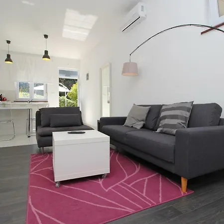 Luxury Gold And Grey Apartment Zadar