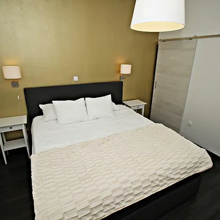 Apartment Luxury Gold And Grey *